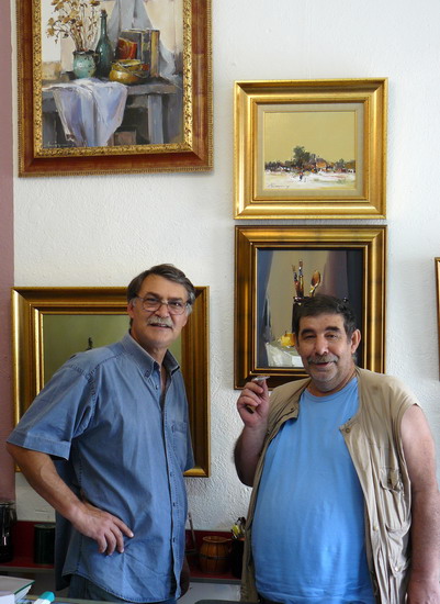 DRAGAN CORNELIU - TARGOVISTE impreuna cu doctorul Stelian Paraschiv in atelierul din Bucuresti 